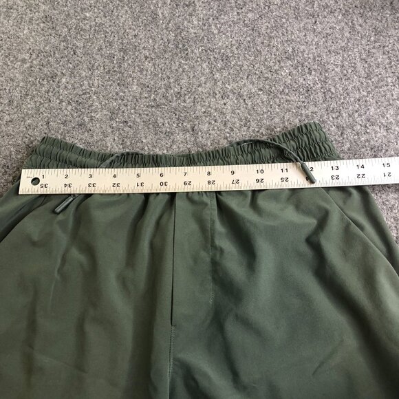 Luululemon THE Shorts Mens Small Green Performance 7" Inseam Stretch Gym - Picture 4 of 11